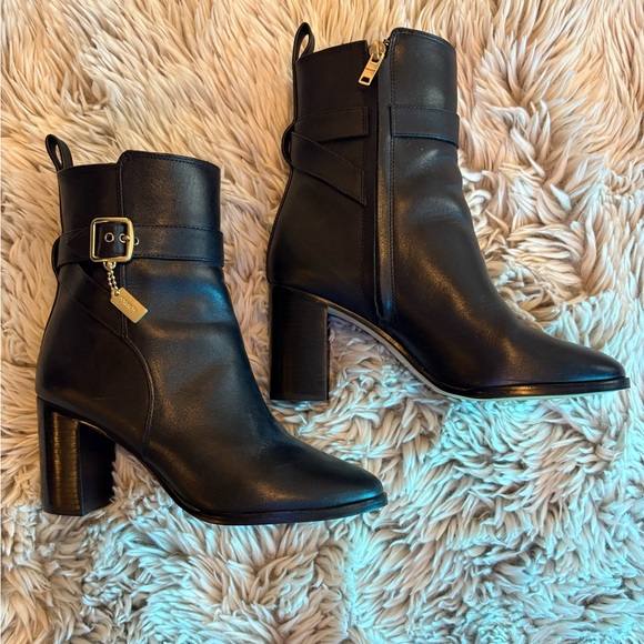 Coach heeled black booties size 8 - Picture 1 of 5